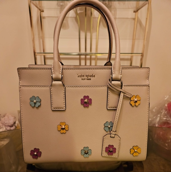 Kate Spade Purse - Picture 1 of 5